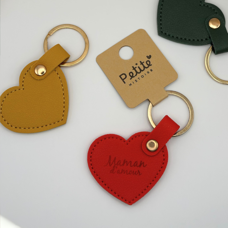 Porte-clés cœur personnalisé en cuir